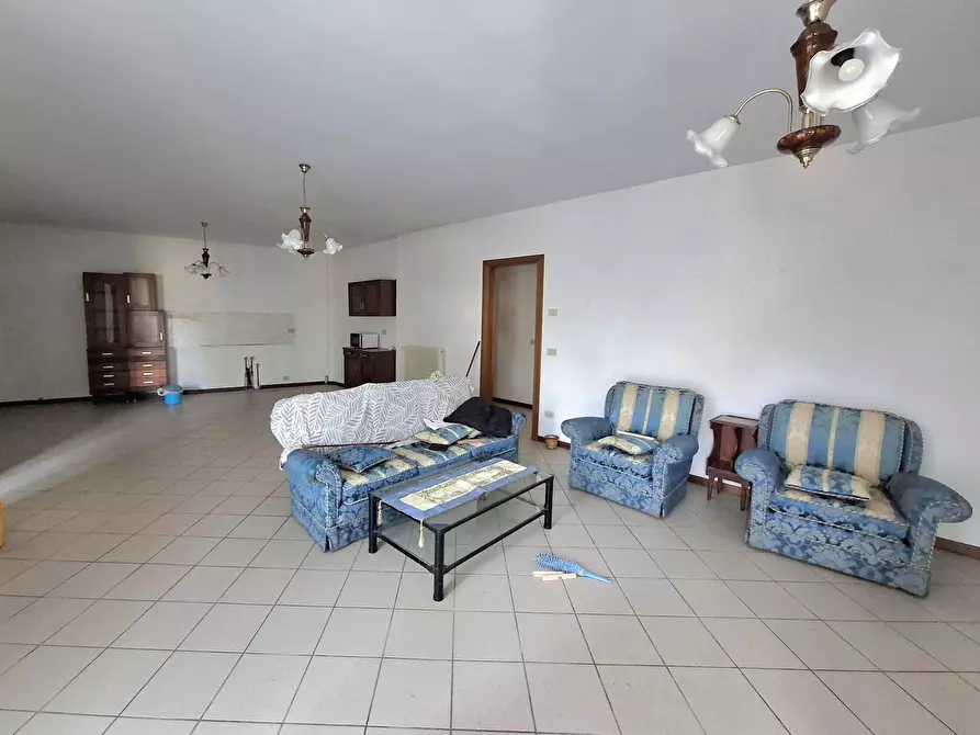 Immagine 4 di Casa bifamiliare in vendita  in Via Giorgio la Pira 65 a Costa Di Rovigo