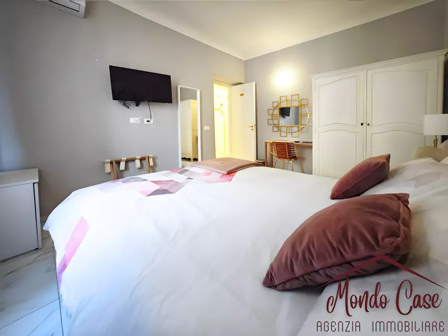 Immagine 13 di Trilocale in vendita  in Piazza Saint Bon 5 a La Spezia