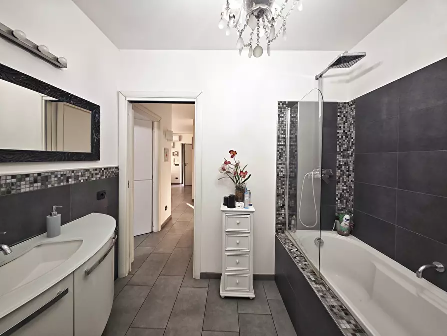 Immagine 15 di Porzione di casa in vendita  in Via Alta Nuova 76 a Sarzana