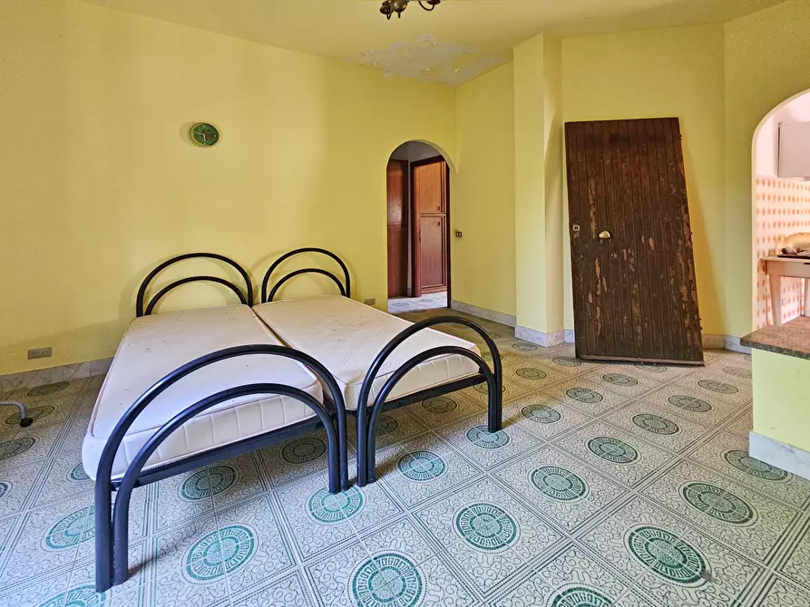 Immagine 45 di Villa in vendita  in Via Dogana 10 a Ortonovo