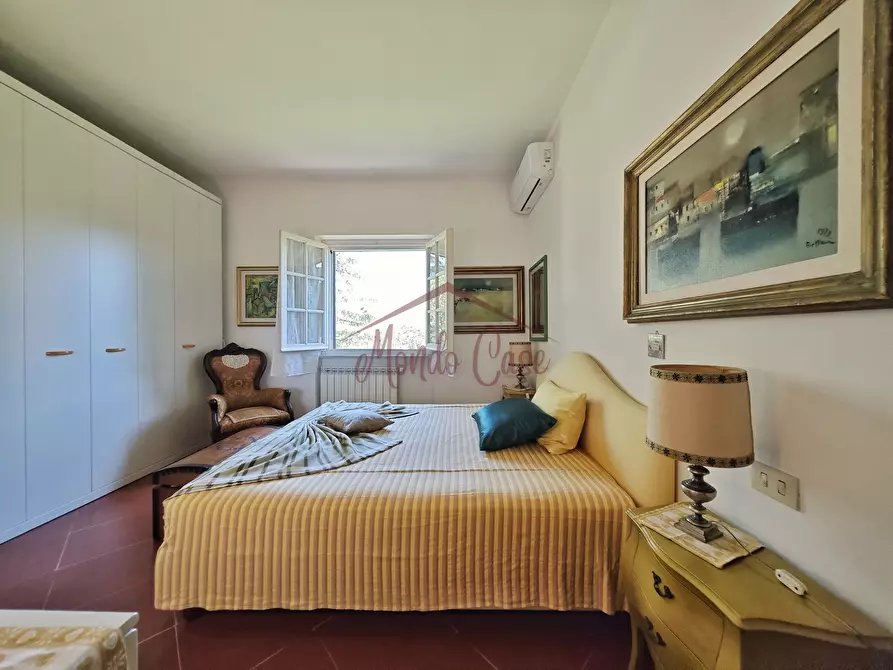 Immagine 46 di Villa in vendita  in Via Forano 9 a Ameglia