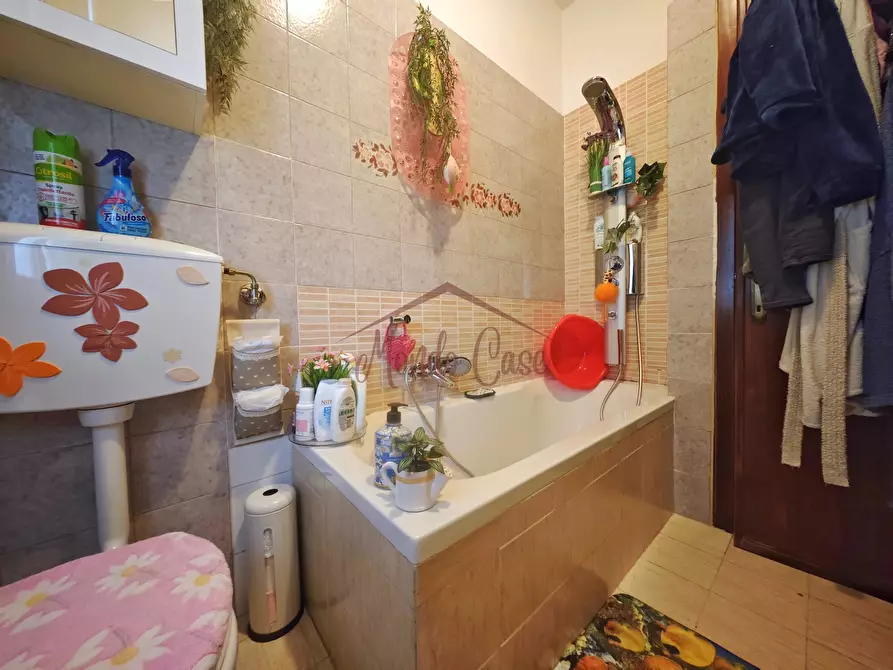 Immagine 31 di Appartamento in vendita  in Via Salicello 165 a Castelnuovo Magra