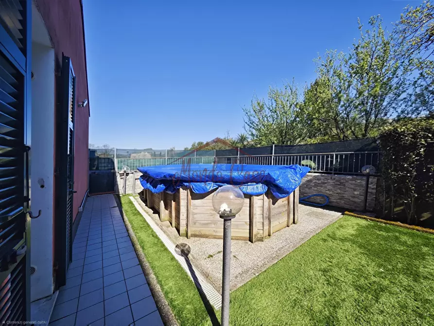 Immagine 24 di Pentalocale in vendita  in Via Socrate Benacci 29 a Sarzana