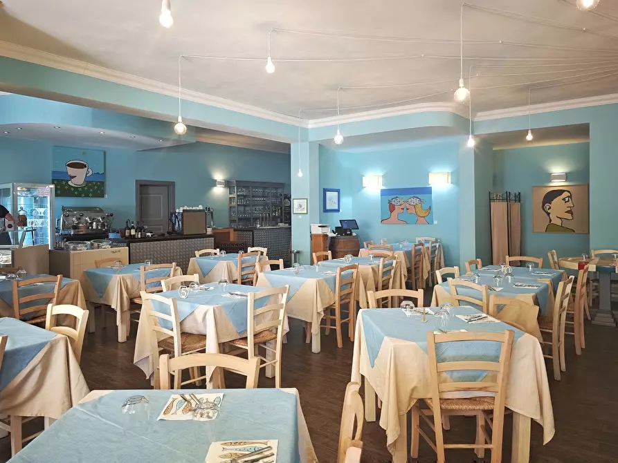 Immagine 16 di Locale commerciale in vendita  in Località Fiascherino 7 a Lerici