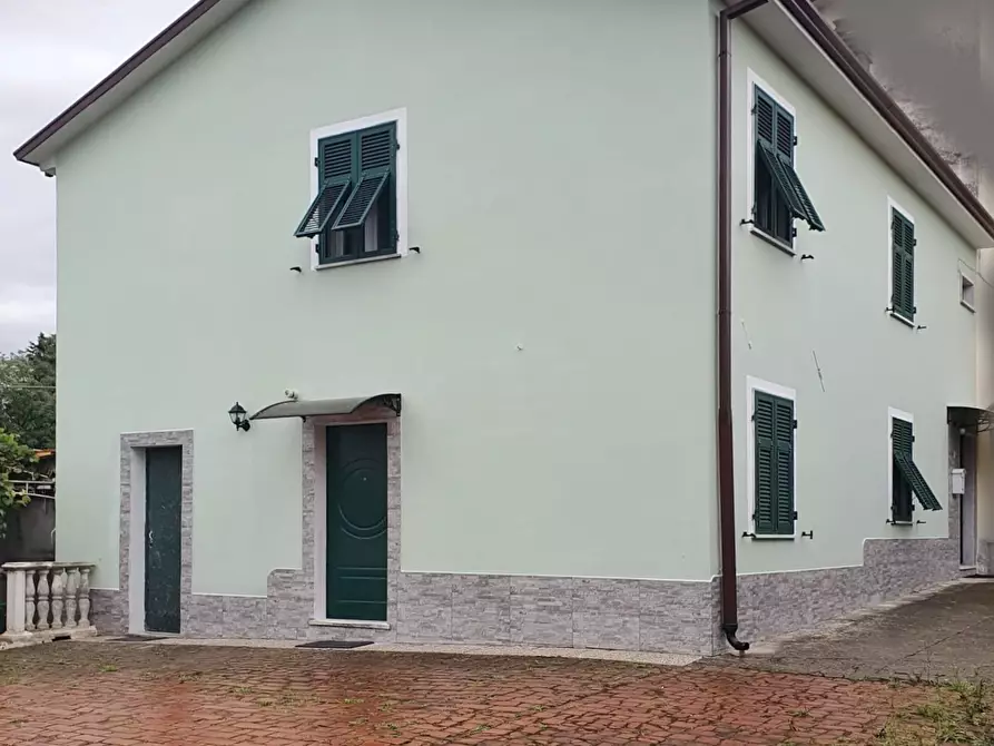 Immagine 32 di Porzione di casa in vendita  in Via Montecavallo a Sarzana