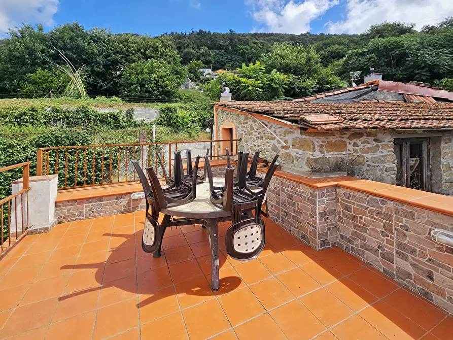 Immagine 7 di Porzione di casa in vendita  in Via Canepari 70 a Fosdinovo