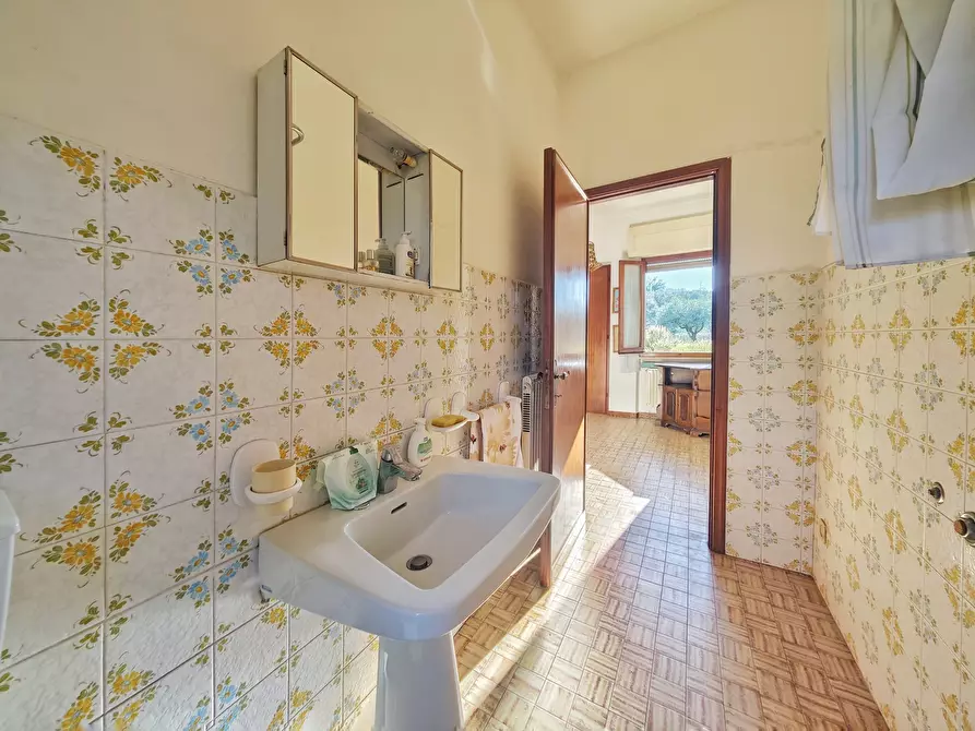 Immagine 16 di Casa indipendente in vendita  in Via della Grillaia 5 a Ortonovo