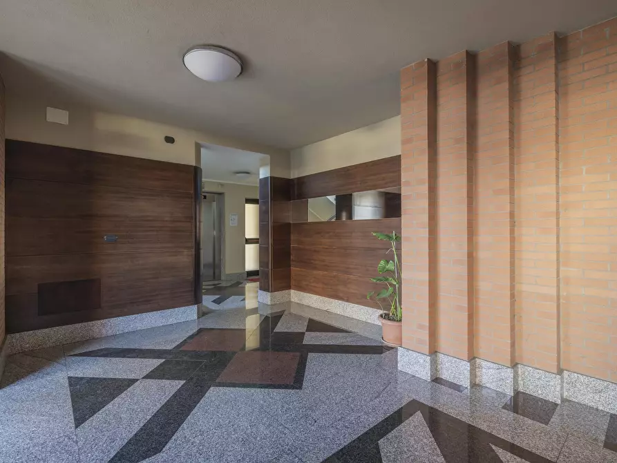 Immagine 5 di Quadrilocale in vendita  in Via Alfonso Badini Confalonieri 47 a Torino