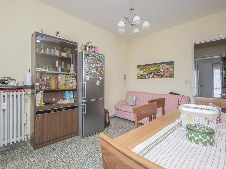 Immagine 4 di Trilocale in vendita  in Via Federico Paolini 18 a Torino