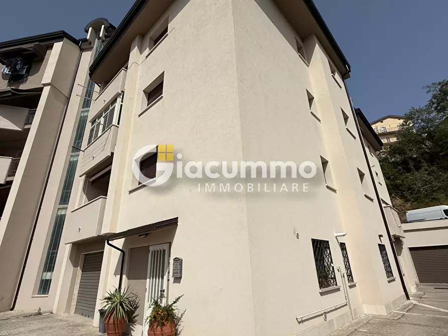 Immagine 2 di Trilocale in vendita  in Via Don Luigi Sturzo 35 a Avigliano