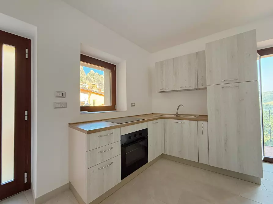 Immagine 8 di Bilocale in vendita  in Vico I Ospizio a Castelmezzano