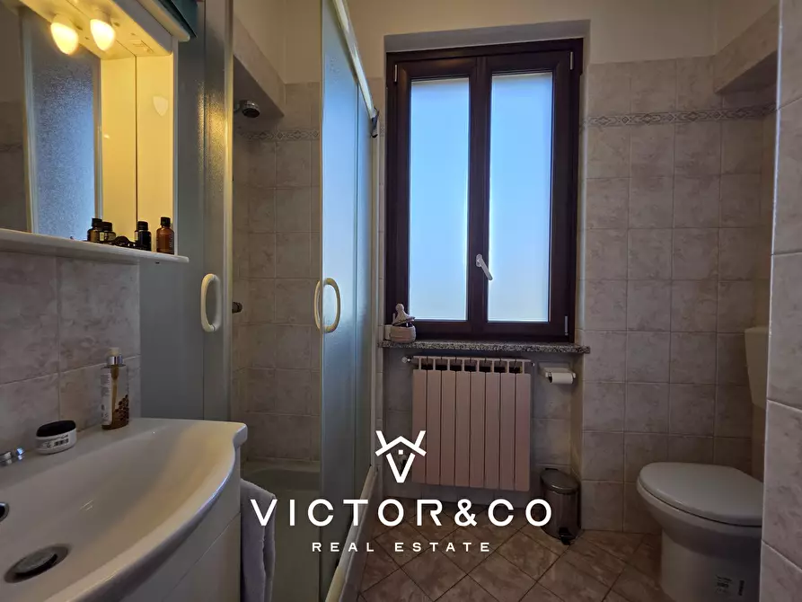 Immagine 31 di Quadrilocale in vendita  in VIA BATTISTI snc a Romentino