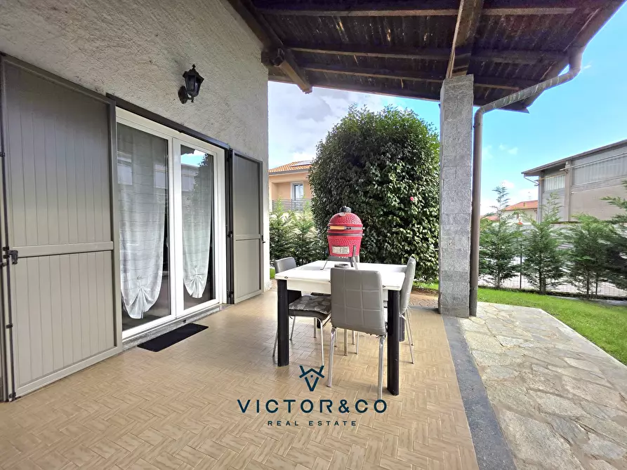 Immagine 40 di Villa in vendita  in Via Sempione sn a Marano Ticino