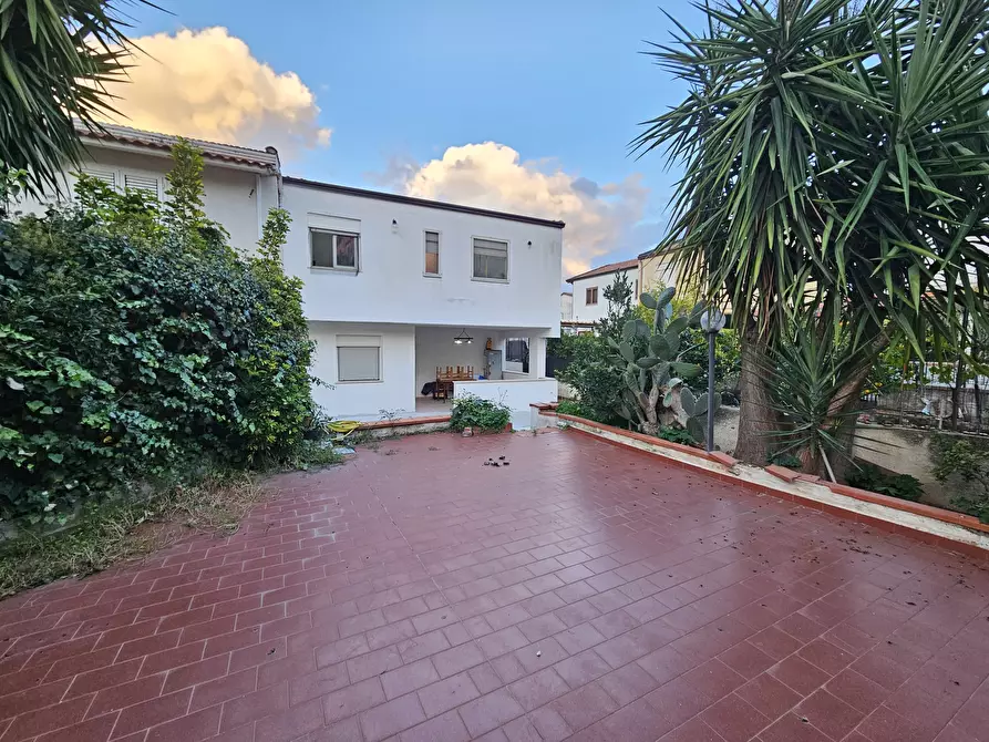 Immagine 11 di Villa in vendita  a Altofonte