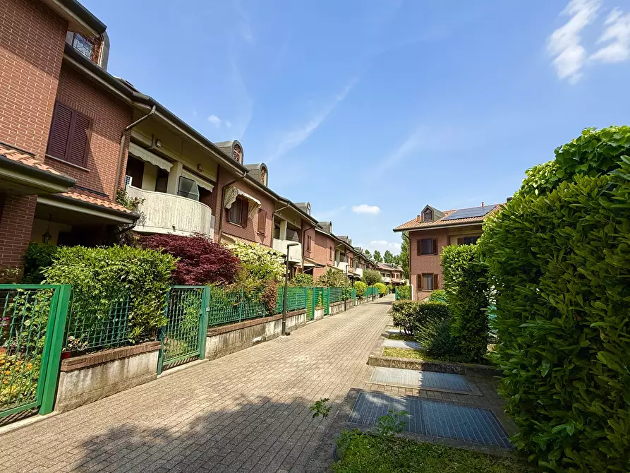 Immagine 6 di Casa bifamiliare in vendita  in Via Luigi Settembrini 14 a Cinisello Balsamo