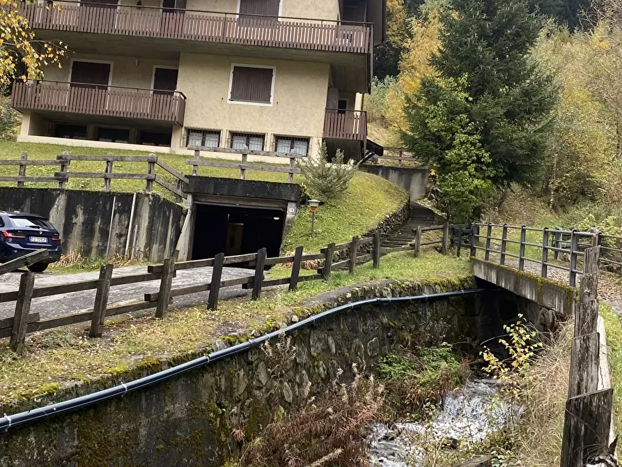 Immagine 62 di Quadrilocale in vendita  in Via al Forte 9 a Valdisotto