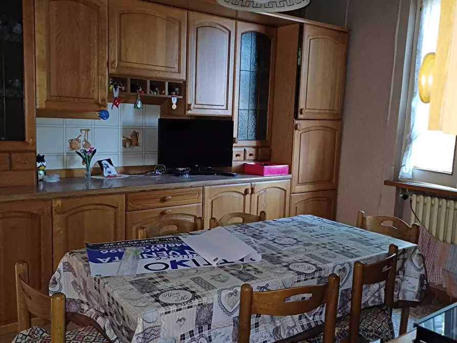 Immagine 32 di Quadrilocale in vendita  a Fornovo Di Taro