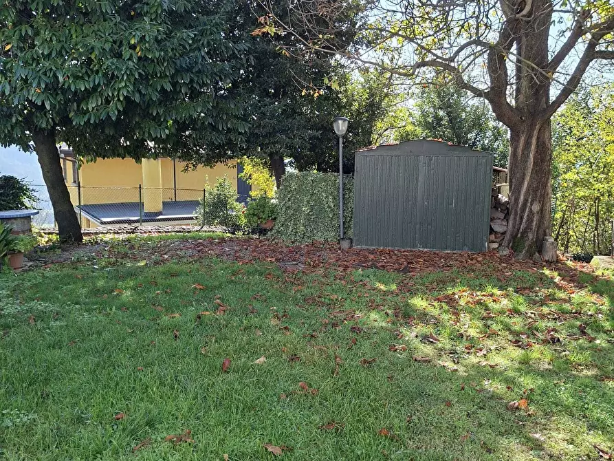 Immagine 5 di Porzione di casa in vendita  a Fornovo Di Taro