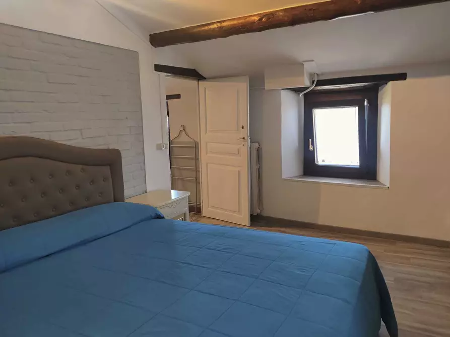 Immagine 38 di Casa indipendente in vendita  a Varano De' Melegari