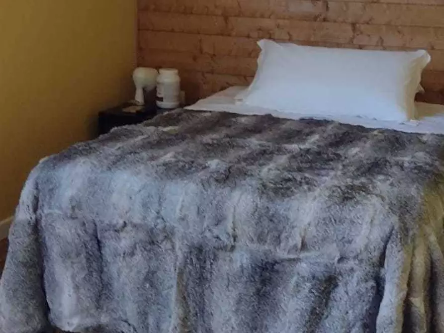 Immagine 8 di Quadrilocale in affitto  a Medesano