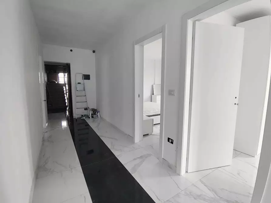 Immagine 31 di Trilocale in vendita  a Fornovo Di Taro