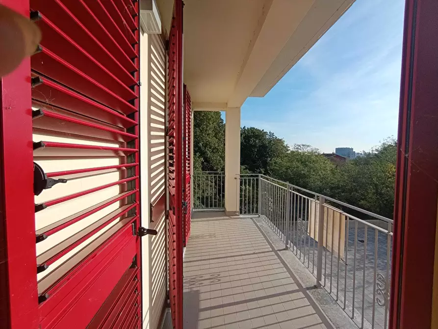 Immagine 8 di Bilocale in affitto  a Medesano