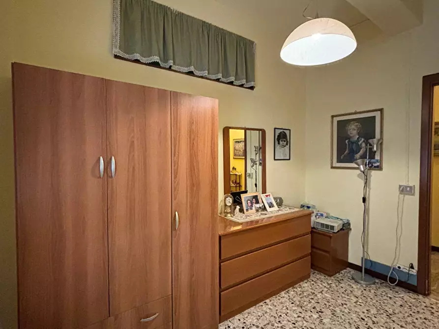 Immagine 10 di Trilocale in vendita  a Fornovo Di Taro