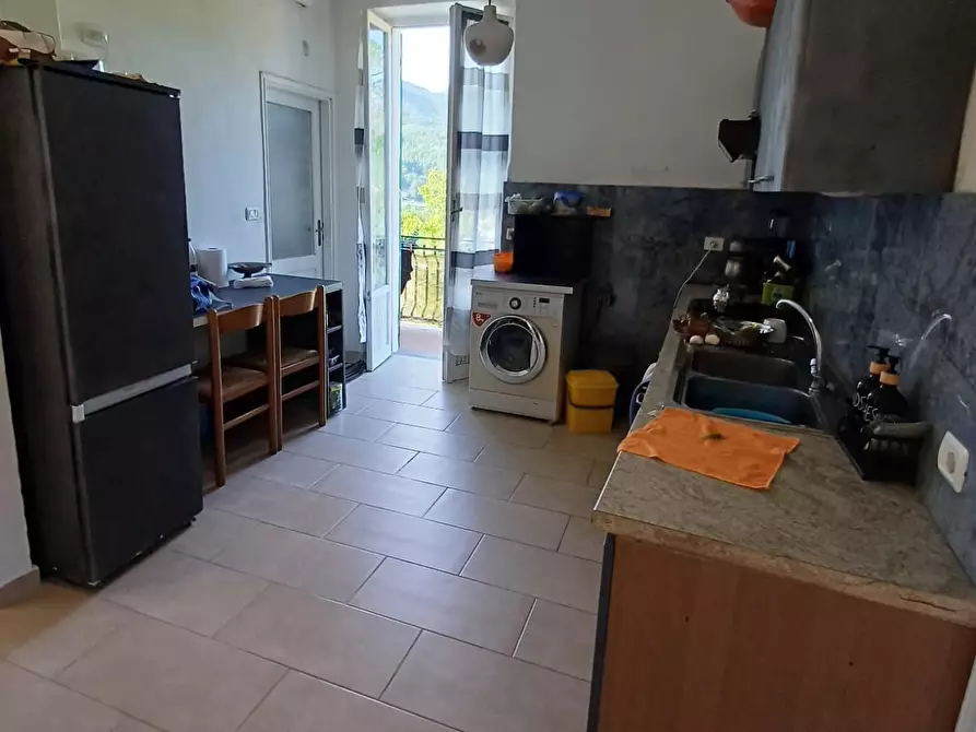 Immagine 12 di Trilocale in vendita  a Borgo Val Di Taro