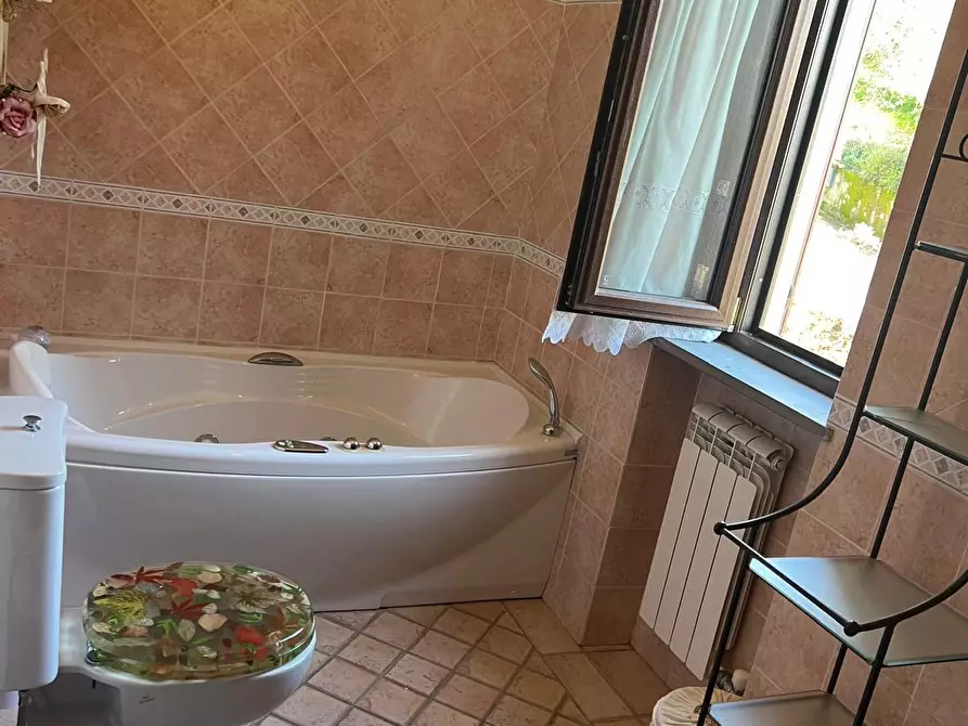 Immagine 20 di Villetta a schiera in vendita  a Sarzana