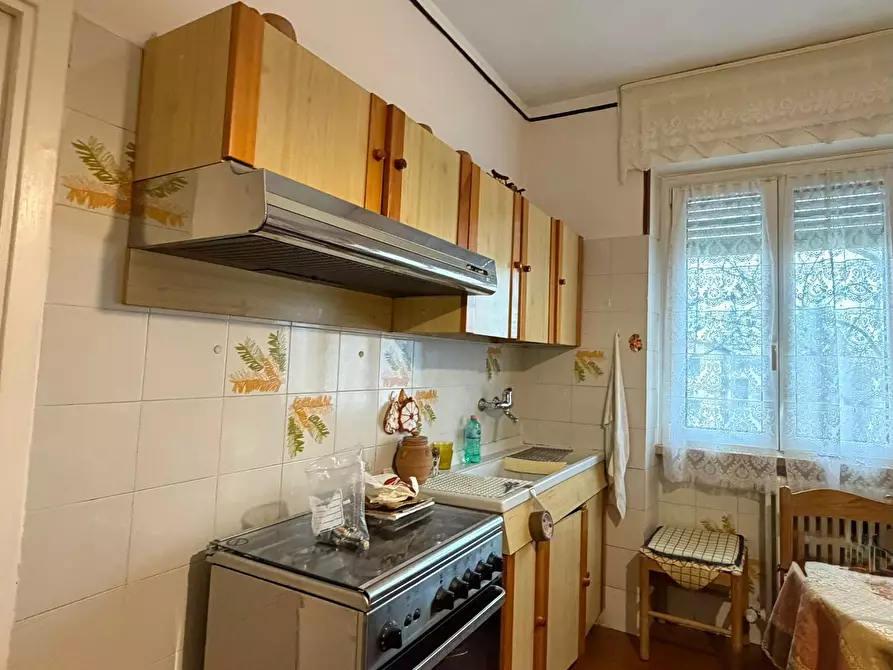 Immagine 10 di Trilocale in vendita  a Parma