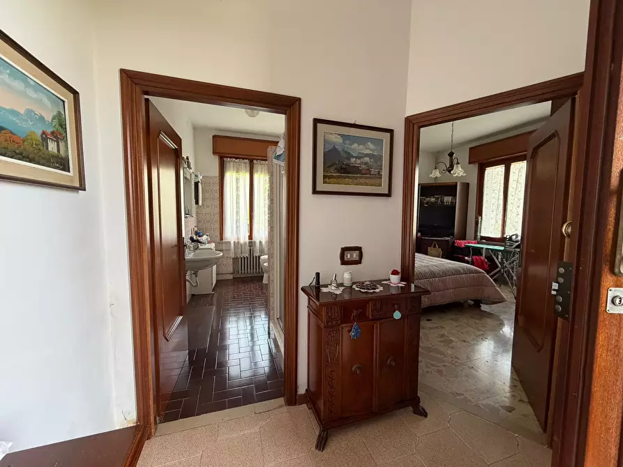 Immagine 32 di Casa bifamiliare in vendita  a Fornovo Di Taro