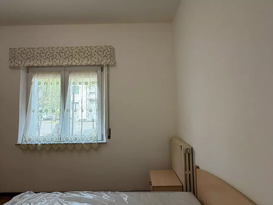 Immagine 12 di Quadrilocale in affitto  a Medesano