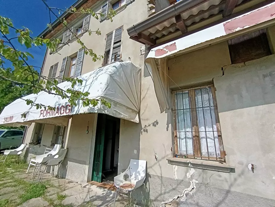 Immagine 7 di Casa indipendente in vendita  a Bore