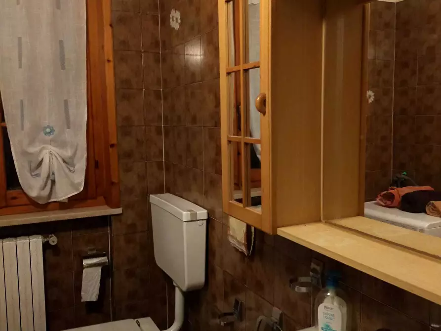 Immagine 28 di Porzione di casa in vendita  a Fornovo Di Taro