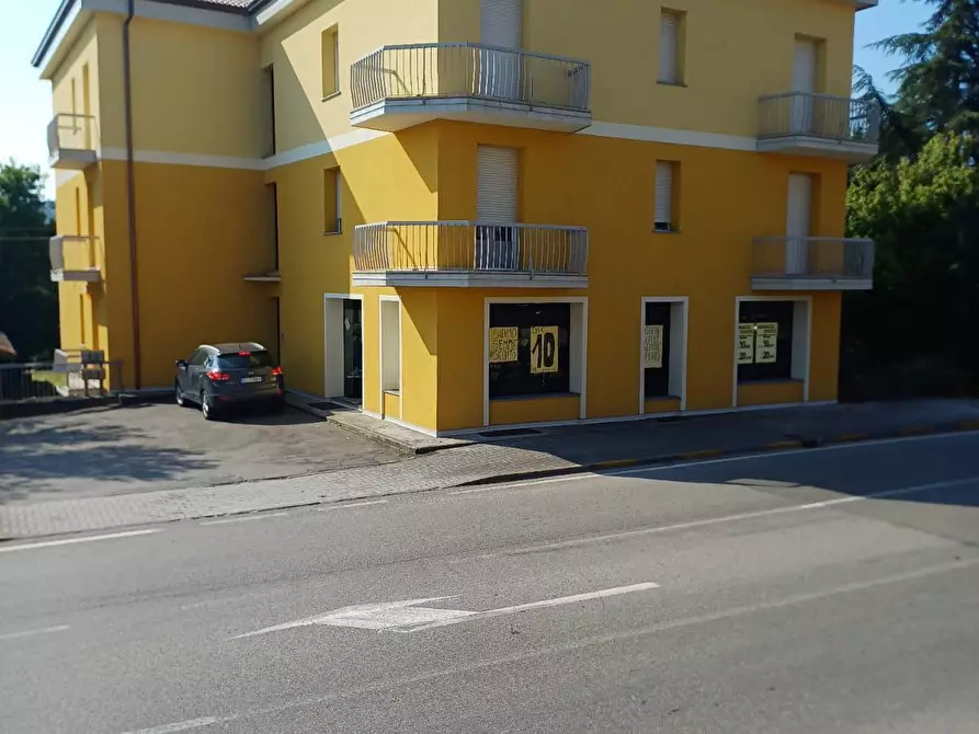 Immagine 1 di Quadrilocale in vendita  a Medesano