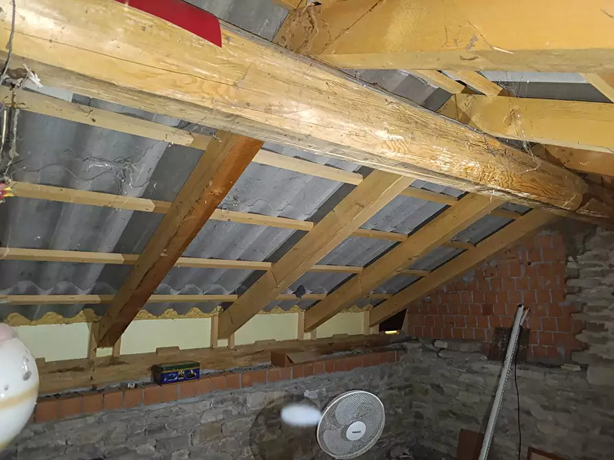 Immagine 35 di Casa indipendente in vendita  a Bore