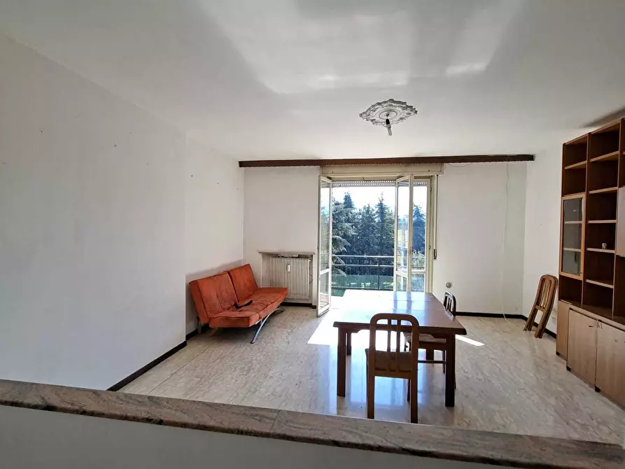 Immagine 23 di Trilocale in vendita  a Medesano