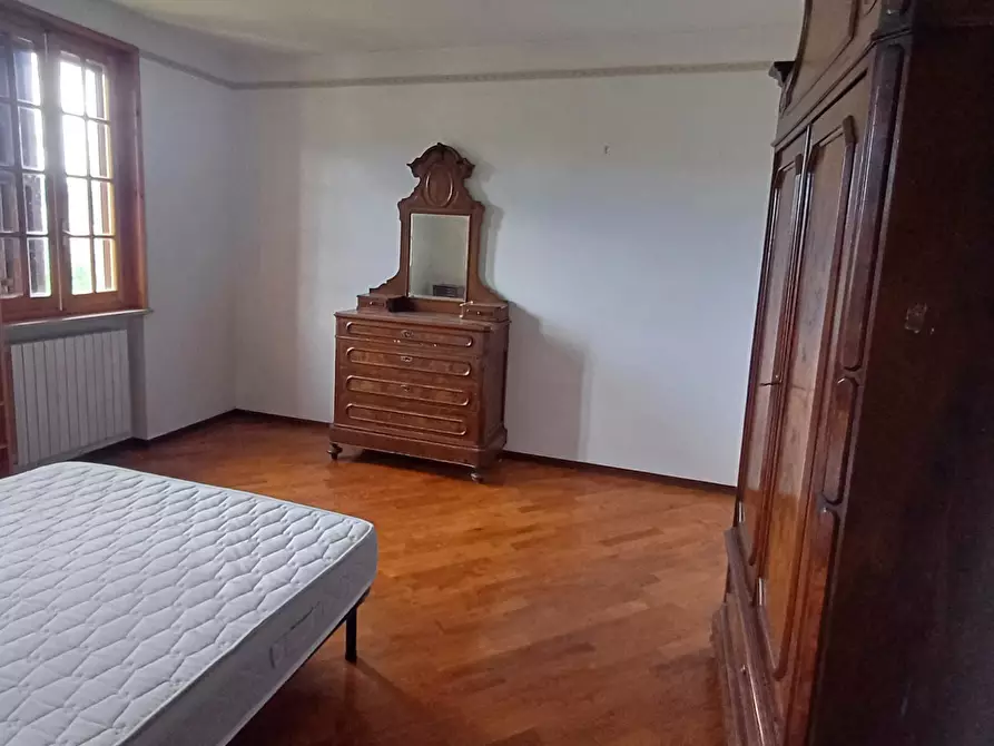 Immagine 29 di Trilocale in vendita  a Fornovo Di Taro