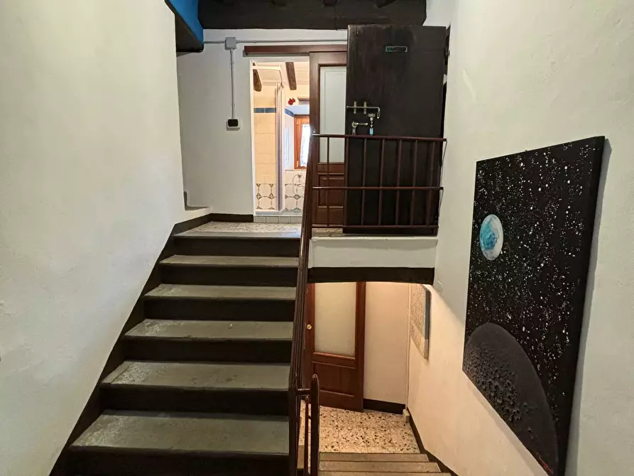 Immagine 39 di Porzione di casa in vendita  a Terenzo