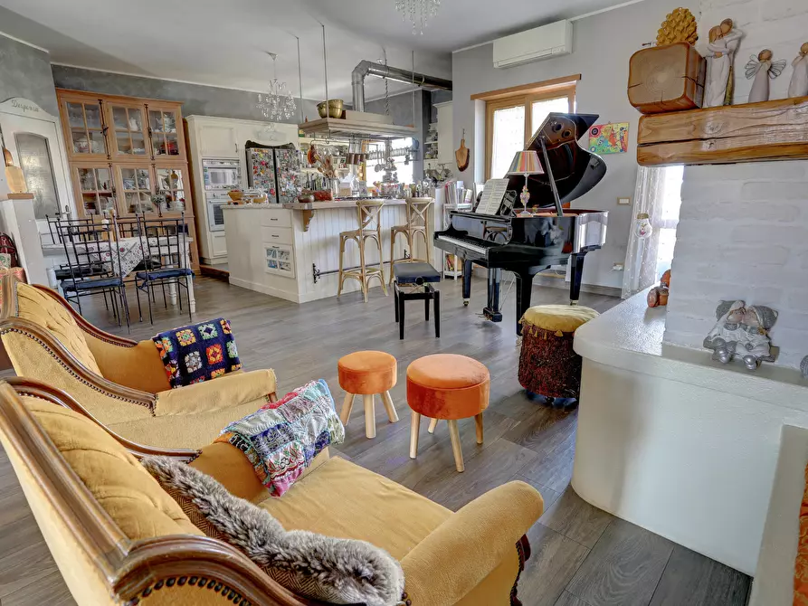 Immagine 1 di Attico in vendita  in Viale Alessandrino 10 a Roma