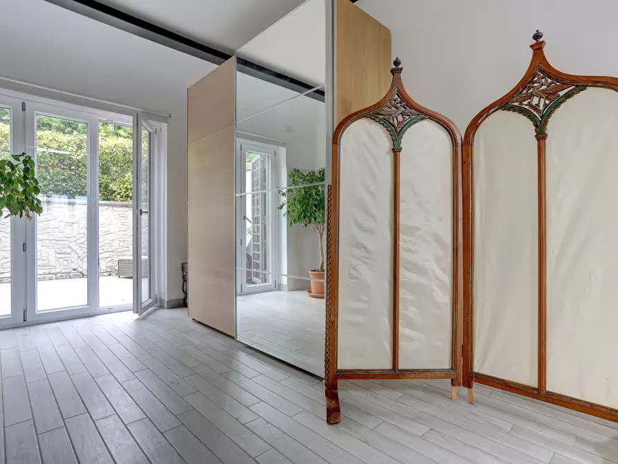 Immagine 4 di Villa in vendita  in Via del Fontanile di Mezzaluna 231 a Fiumicino