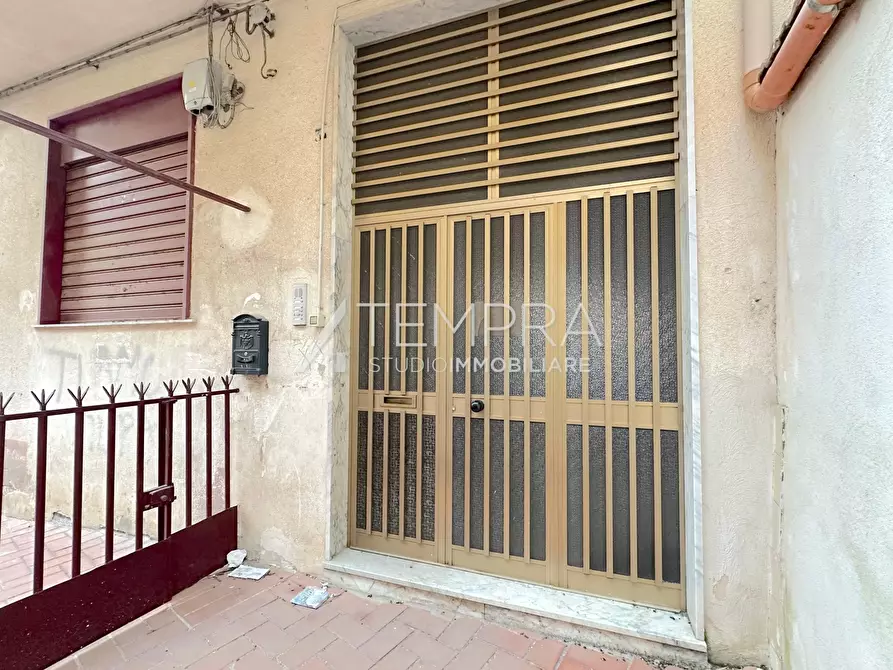 Immagine 23 di Appartamento in vendita  in Via Gaezza 3 a Adrano