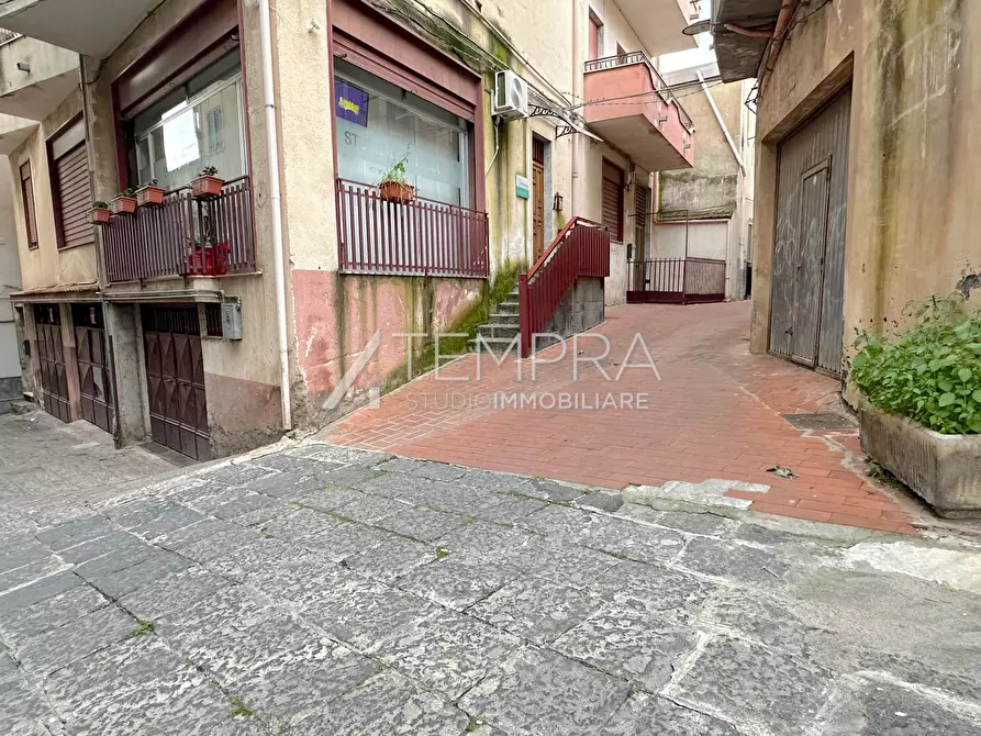 Immagine 26 di Appartamento in vendita  in Via Gaezza 3 a Adrano