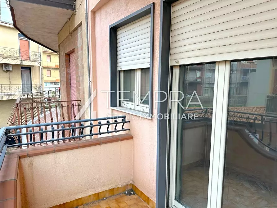 Immagine 16 di Appartamento in vendita  in Via Battiati 96 a Adrano