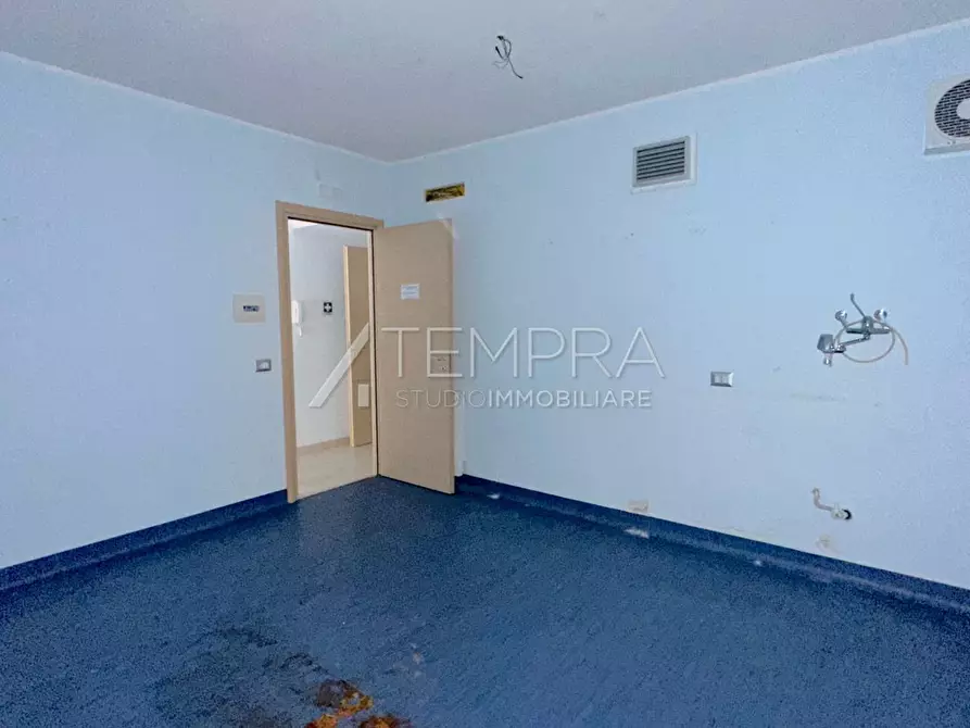 Immagine 38 di Appartamento in vendita  a Valverde