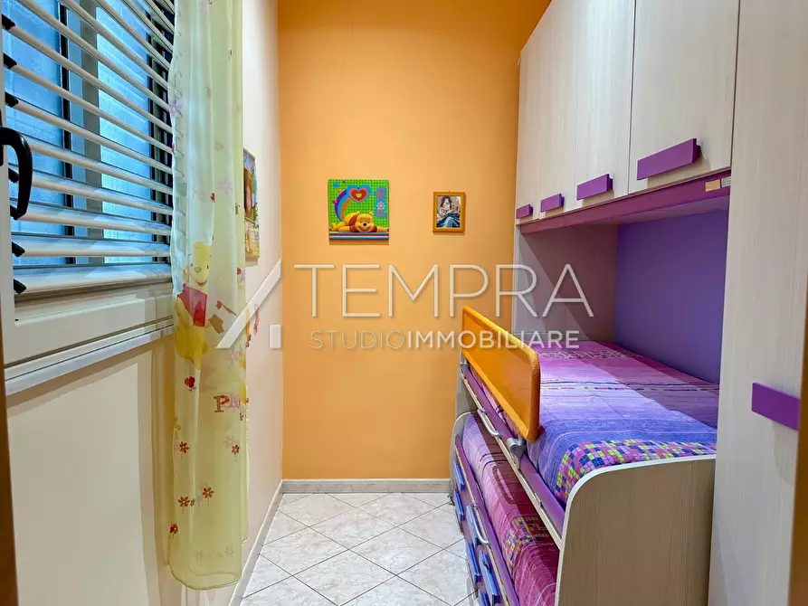 Immagine 12 di Casa indipendente in vendita  a Adrano