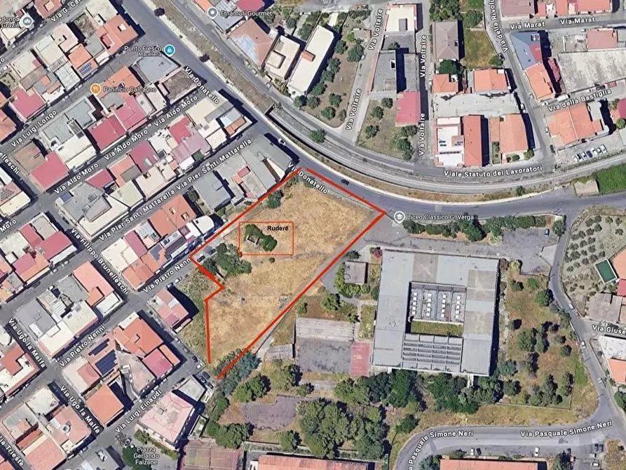 Immagine 20 di Terreno industriale in vendita  a Adrano