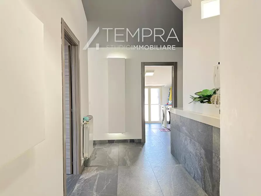 Immagine 14 di Attico in vendita  in Via Cappuccini a Adrano