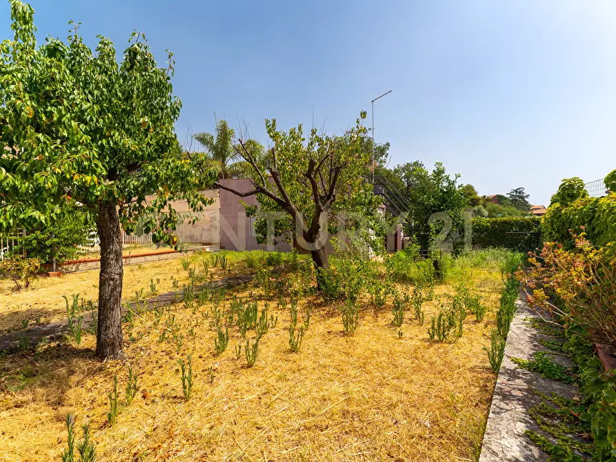 Immagine 31 di Villa in vendita  in Via Michelangelo Buonarroti 4 a Tremestieri Etneo