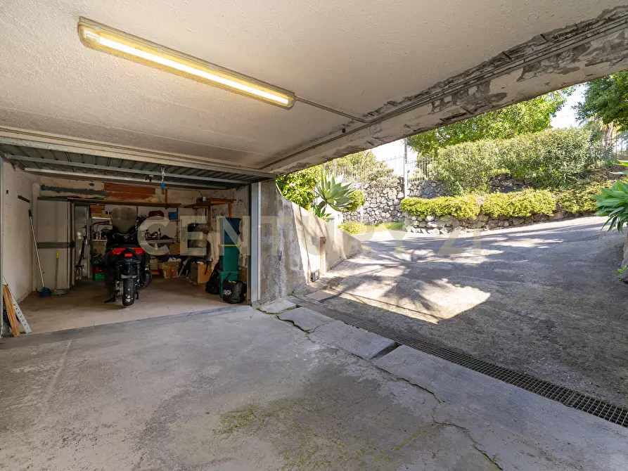 Immagine 6 di Villetta a schiera in vendita  in Via Maria Gianni 81 a Catania